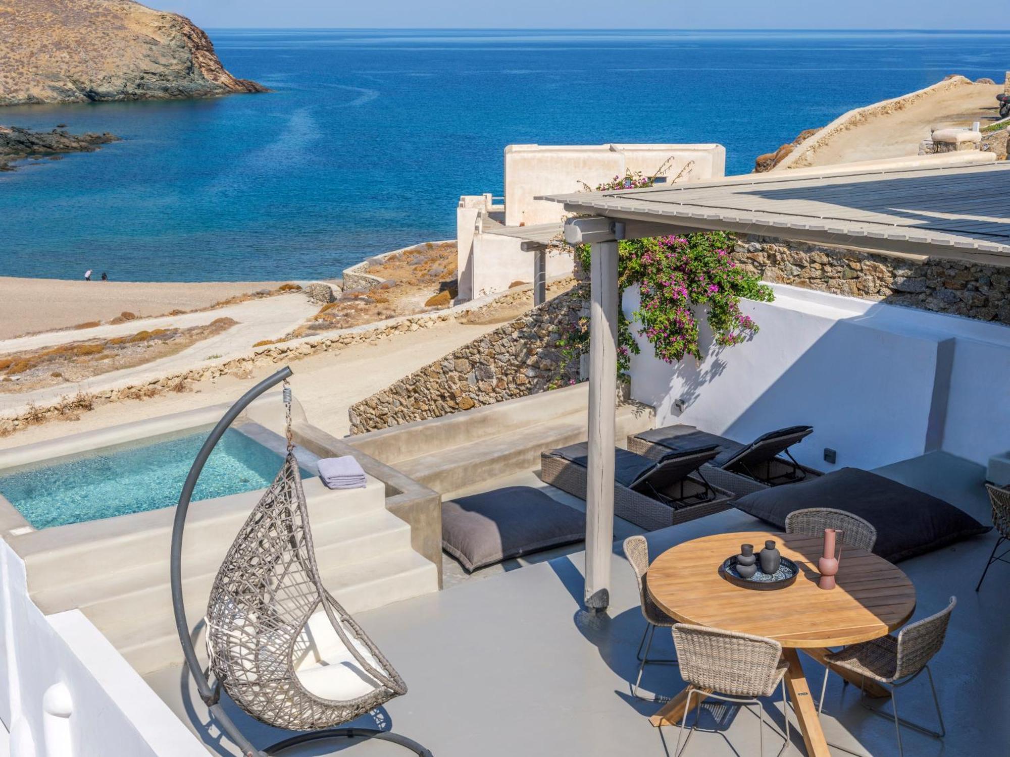 The Mykonist Merchia Beach Villas & Suites Εξωτερικό φωτογραφία