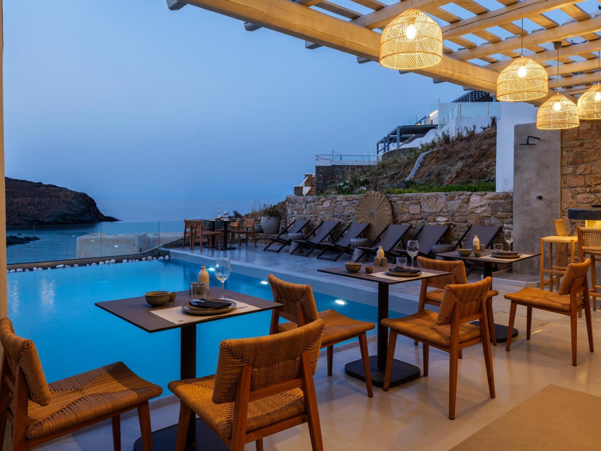 The Mykonist Merchia Beach Villas & Suites Εξωτερικό φωτογραφία