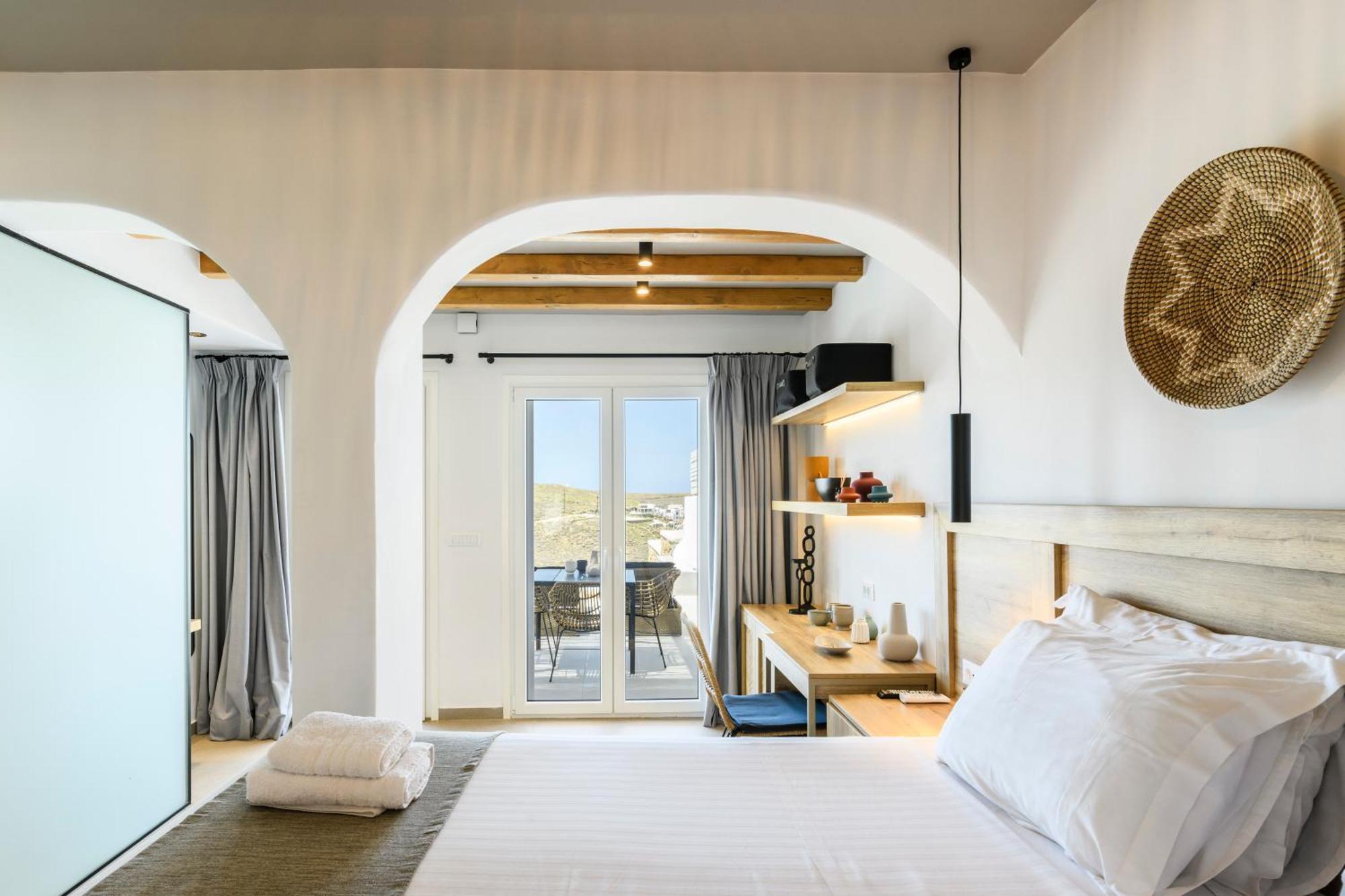 The Mykonist Merchia Beach Villas & Suites Εξωτερικό φωτογραφία