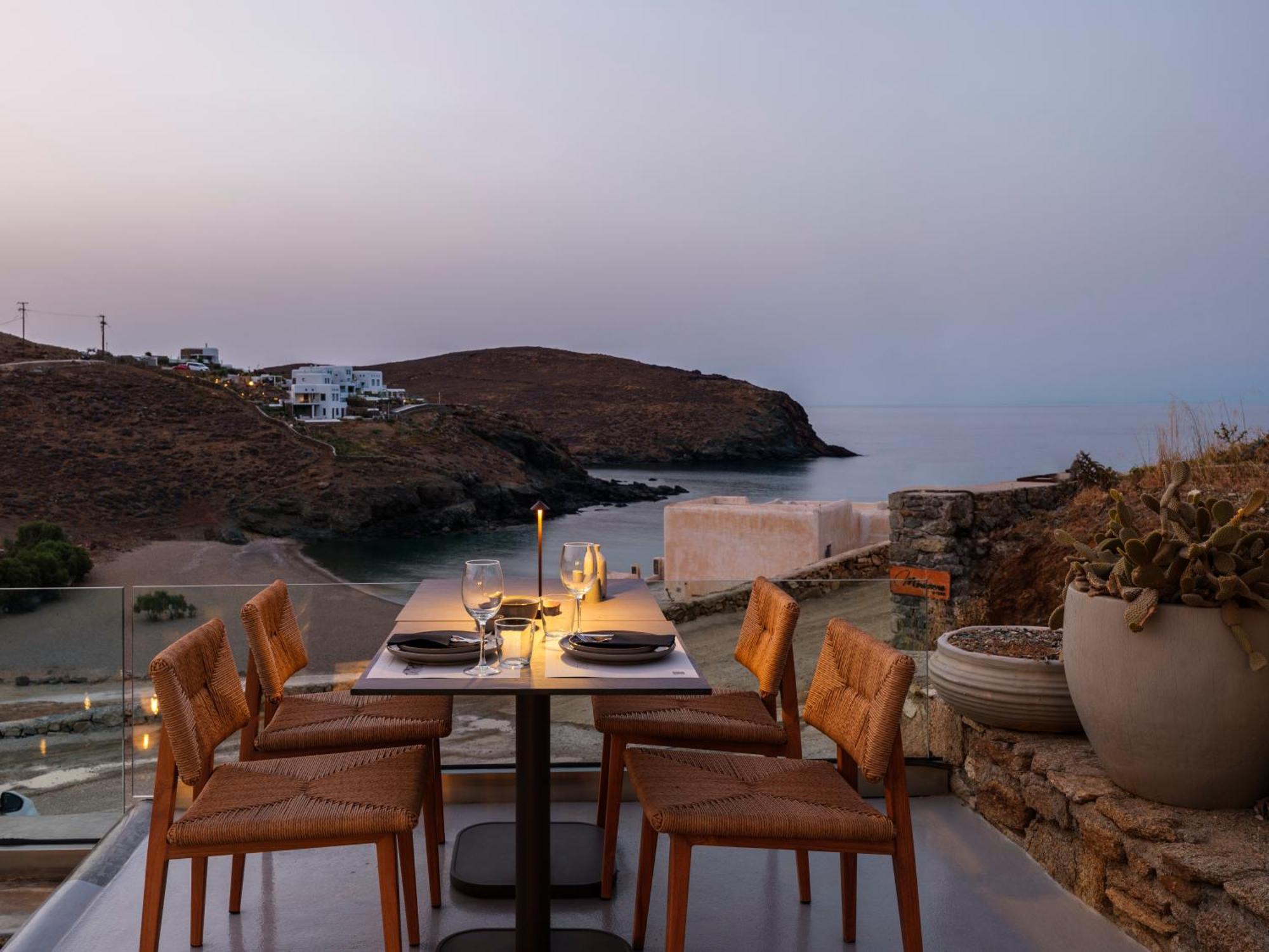 The Mykonist Merchia Beach Villas & Suites Εξωτερικό φωτογραφία