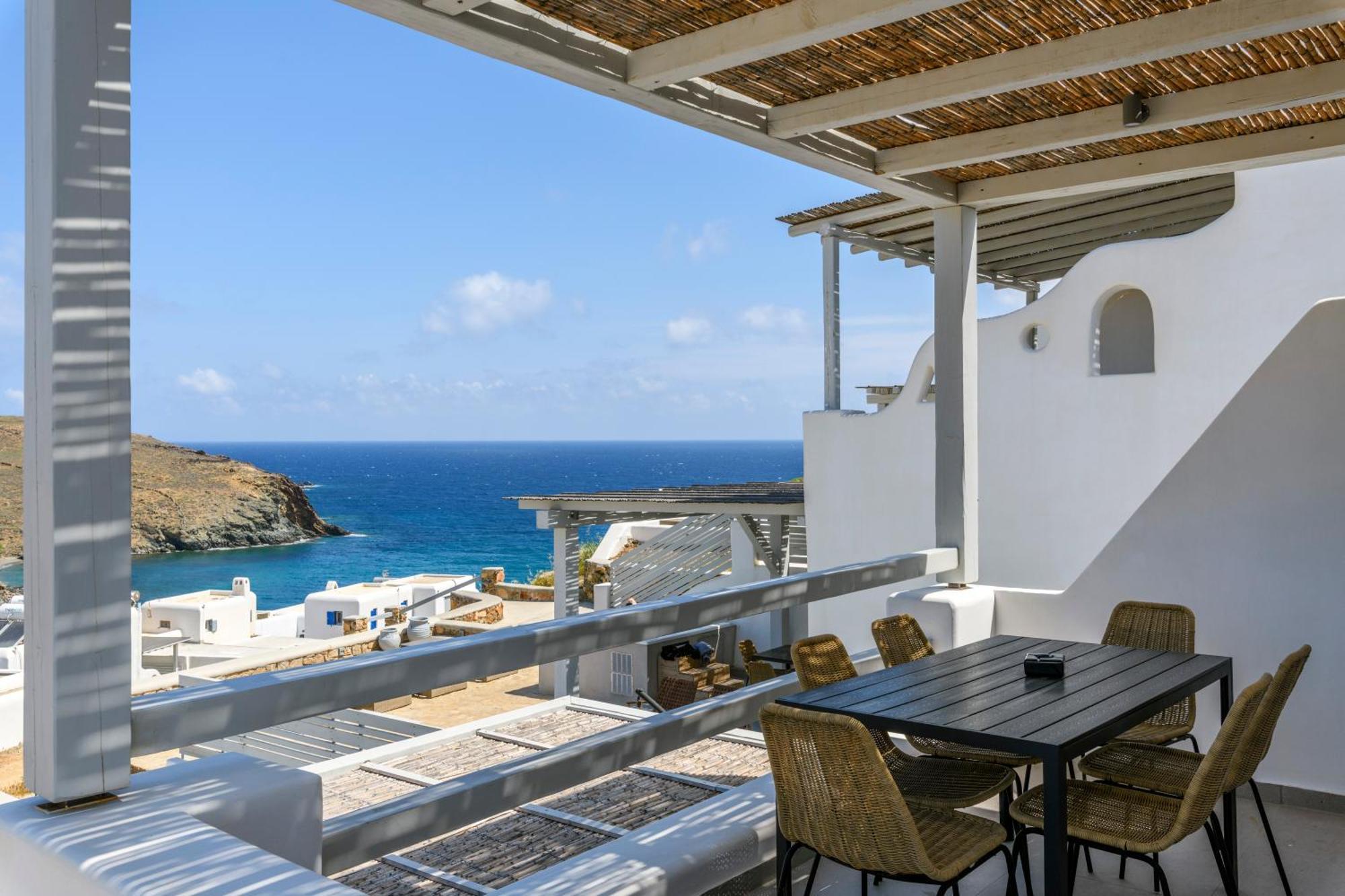 The Mykonist Merchia Beach Villas & Suites Εξωτερικό φωτογραφία