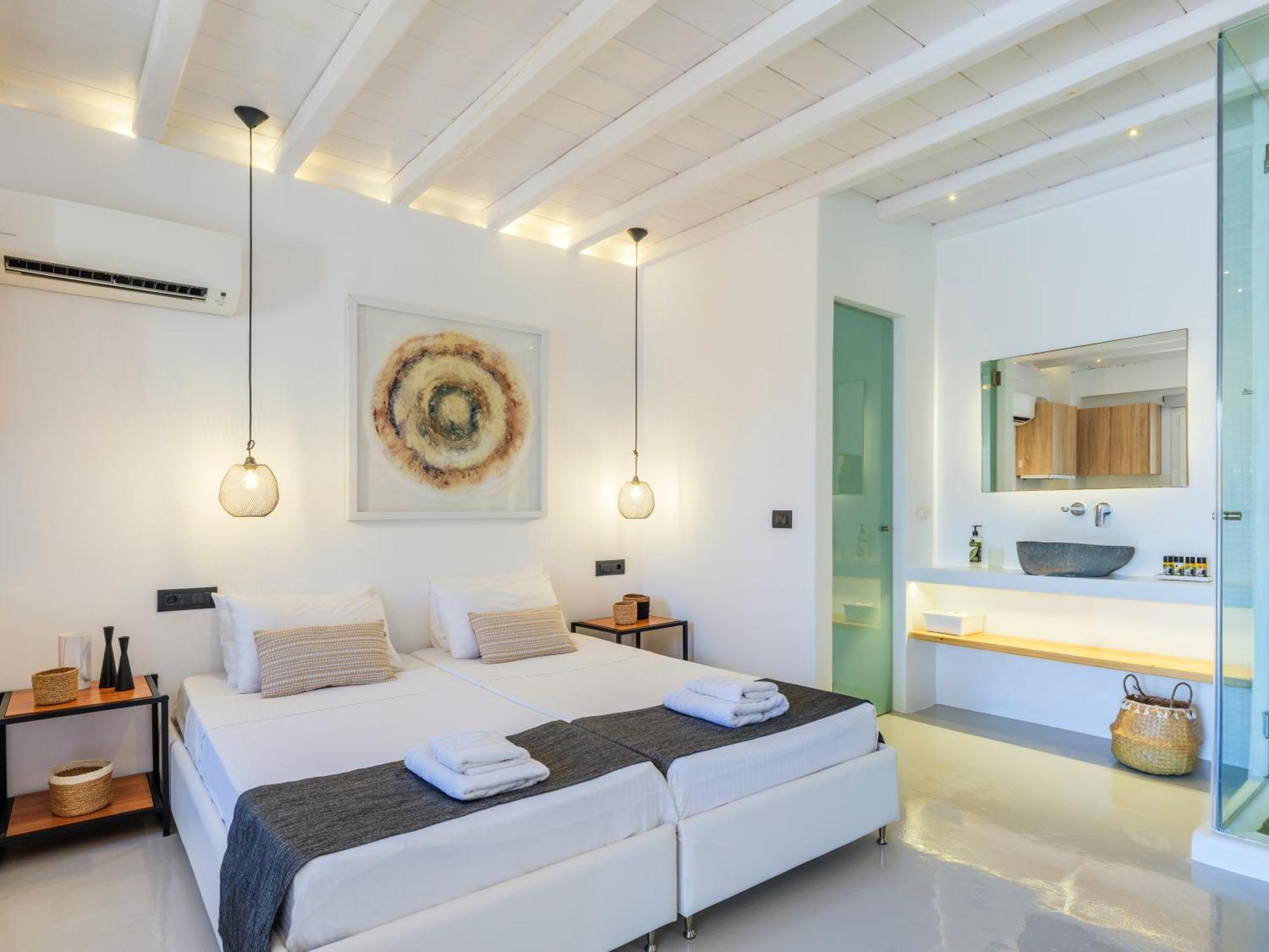 The Mykonist Merchia Beach Villas & Suites Εξωτερικό φωτογραφία