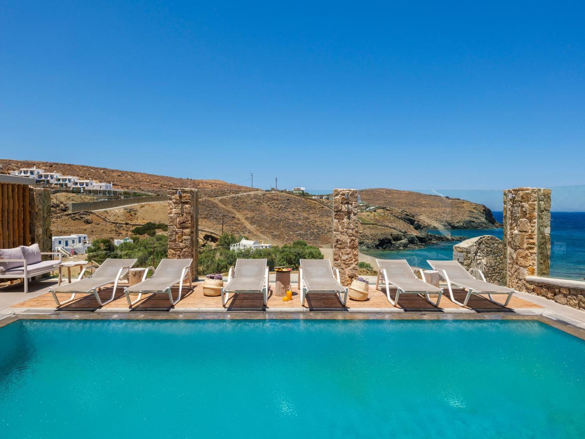 The Mykonist Merchia Beach Villas & Suites Εξωτερικό φωτογραφία